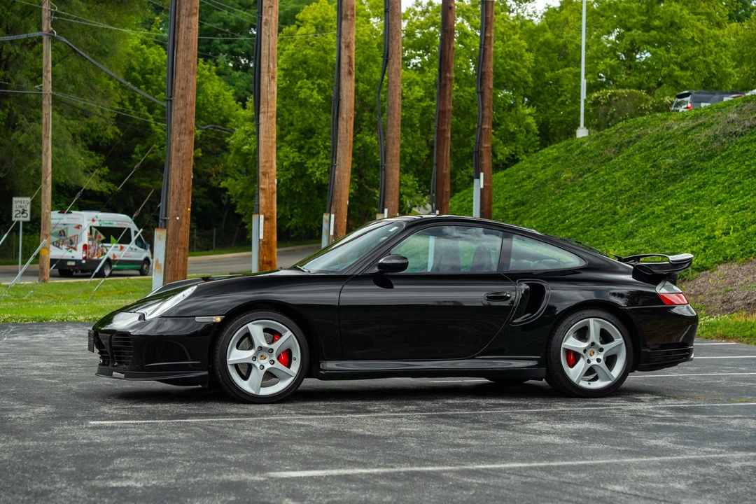 2001 Porsche 996 Turbo - Image 2 of 31