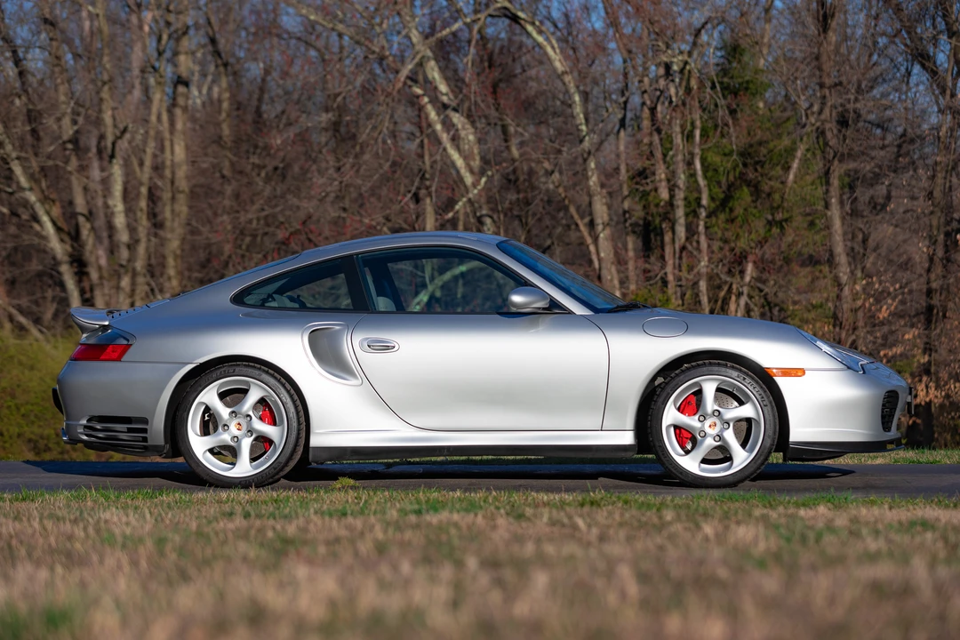 2001 Porsche 996 Turbo - Image 25 of 31
