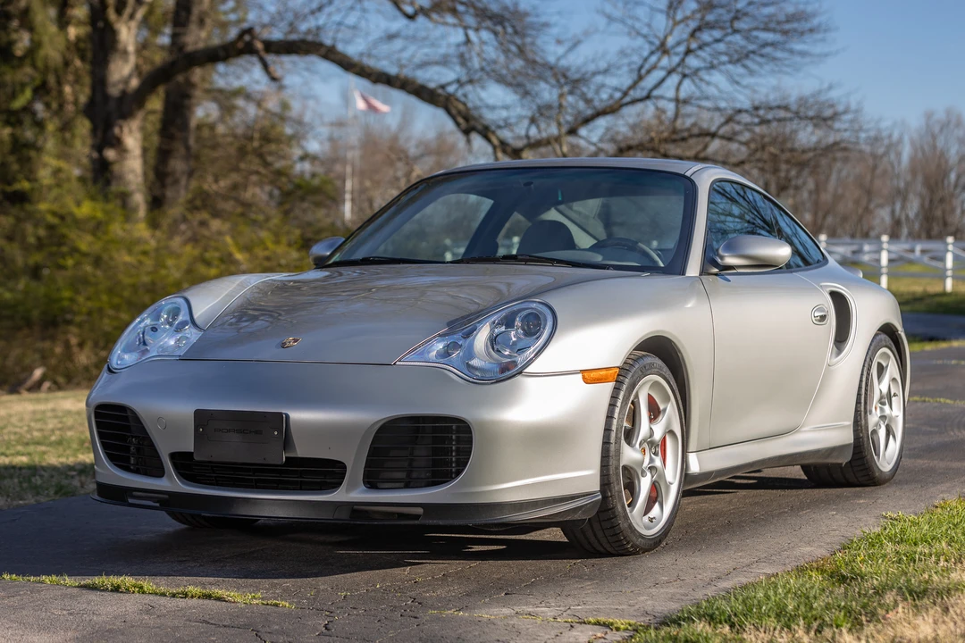2001 Porsche 996 Turbo - Image 9 of 31
