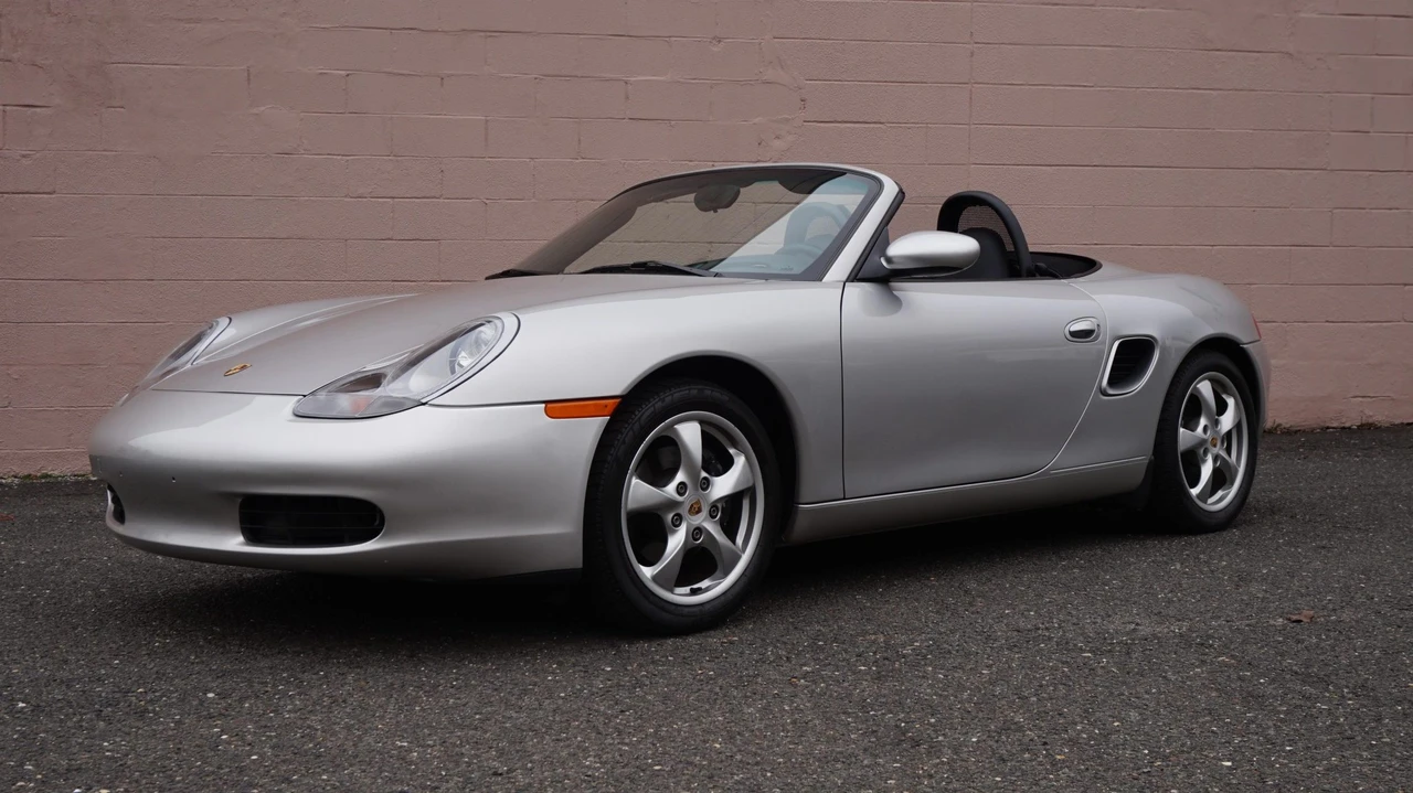 2001 Porsche 986 Boxster - Image 4 of 31