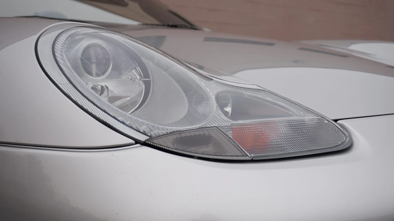 2001 Porsche 986 Boxster - Image 19 of 31