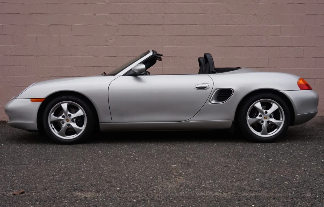 2001 Porsche 986 Boxster - Image 5 of 31