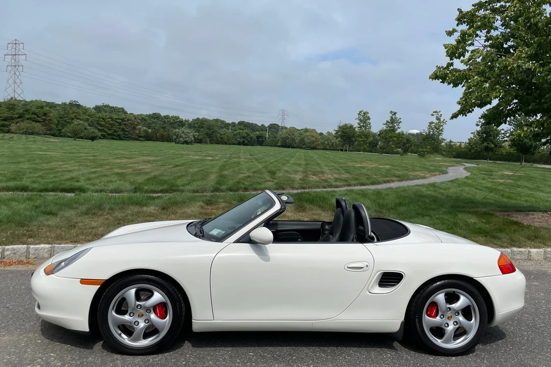 2001 Porsche 986 Boxster S - Image 11 of 31