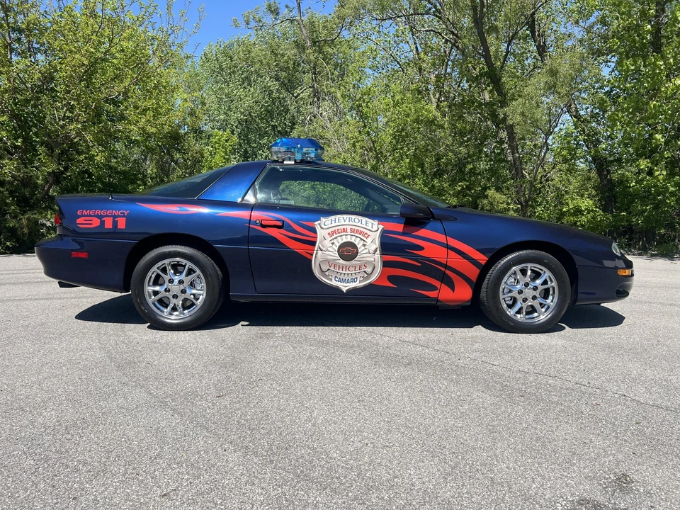 2002 Chevrolet Camaro 4th Gen - Image 25 of 31