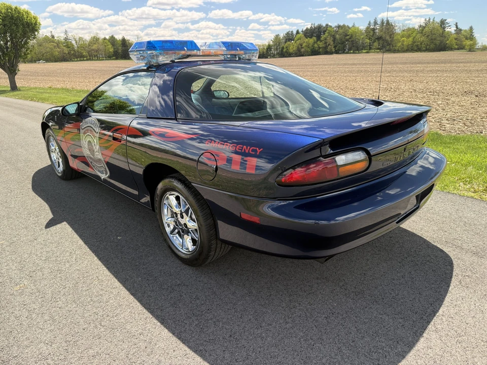 2002 Chevrolet Camaro 4th Gen - Image 6 of 31