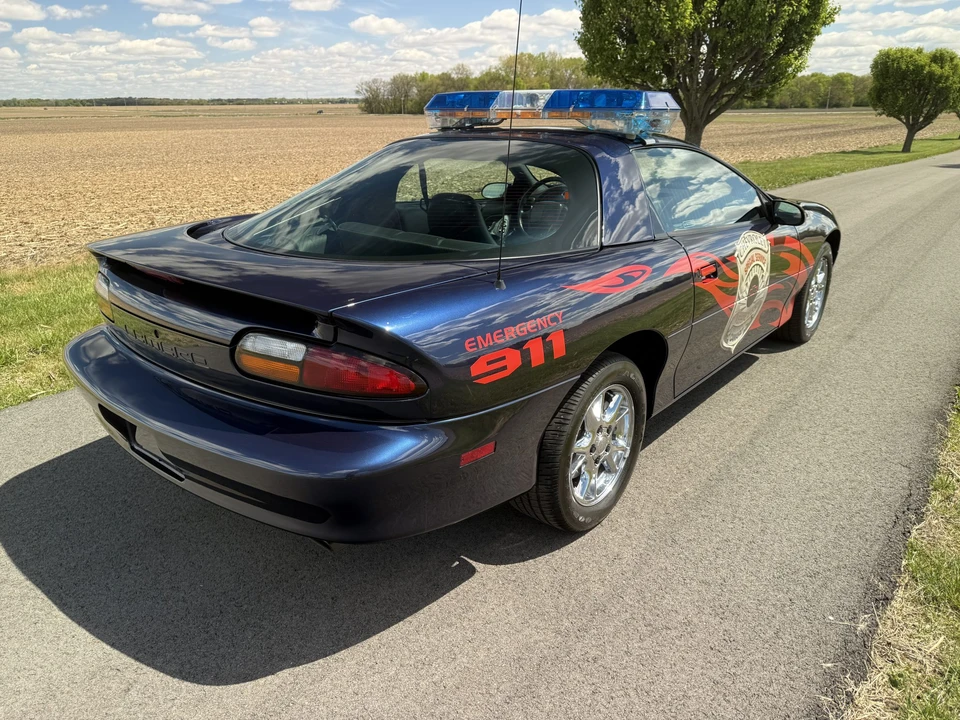 2002 Chevrolet Camaro 4th Gen - Image 8 of 31