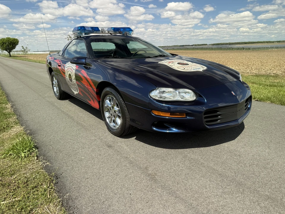 2002 Chevrolet Camaro 4th Gen - Image 2 of 31