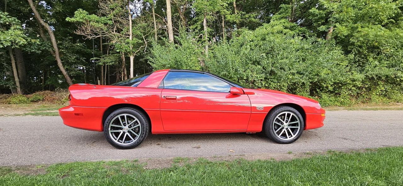2002 Chevrolet Camaro SS 4th Gen - Image 19 of 31
