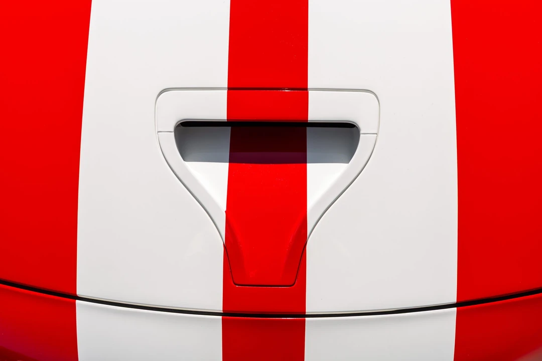 2002 Dodge Viper GTS 2nd Gen - Image 23 of 31