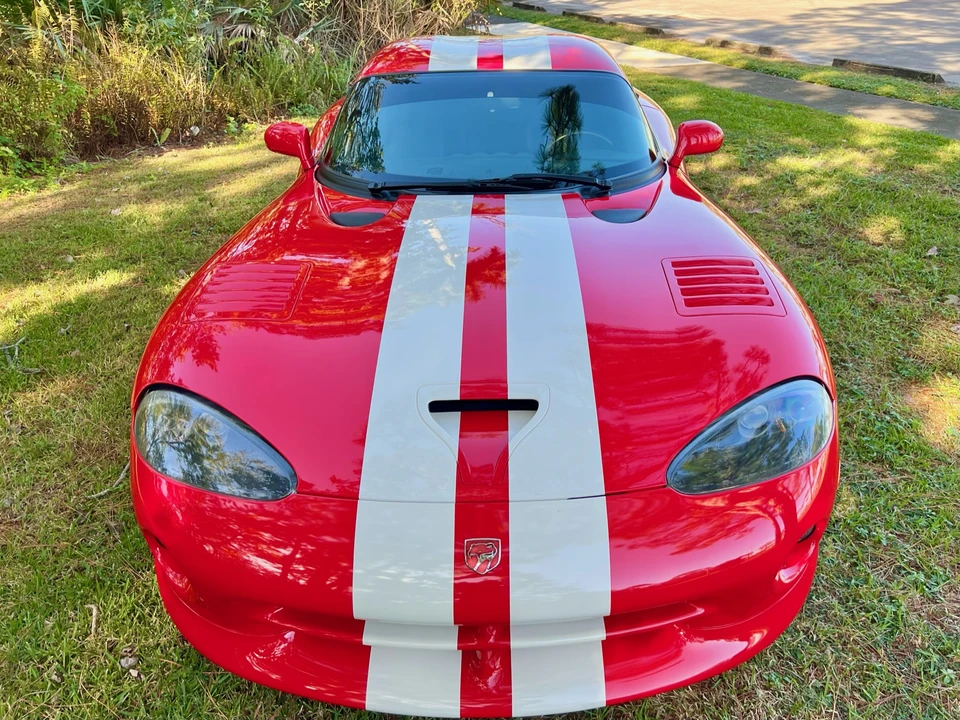 2002 Dodge Viper GTS 2nd Gen - Image 7 of 31