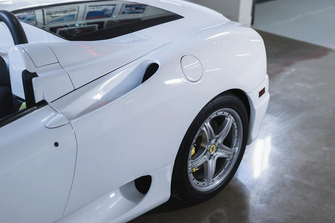 2002 Ferrari 360 Spider - Image 19 of 31