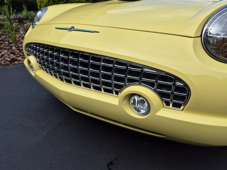 2002 Ford Thunderbird 11th Gen - Image 20 of 31