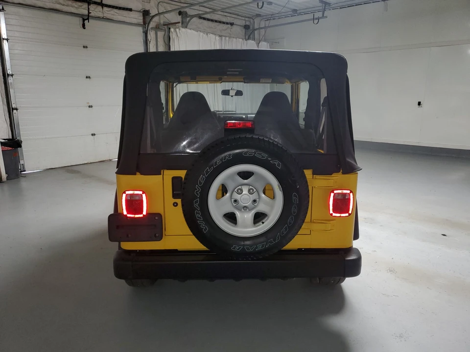 2002 Jeep TJ Wrangler - Image 23 of 31