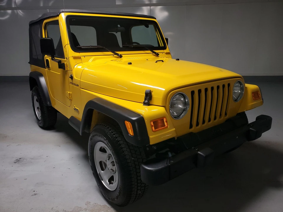 2002 Jeep TJ Wrangler - Image 17 of 31