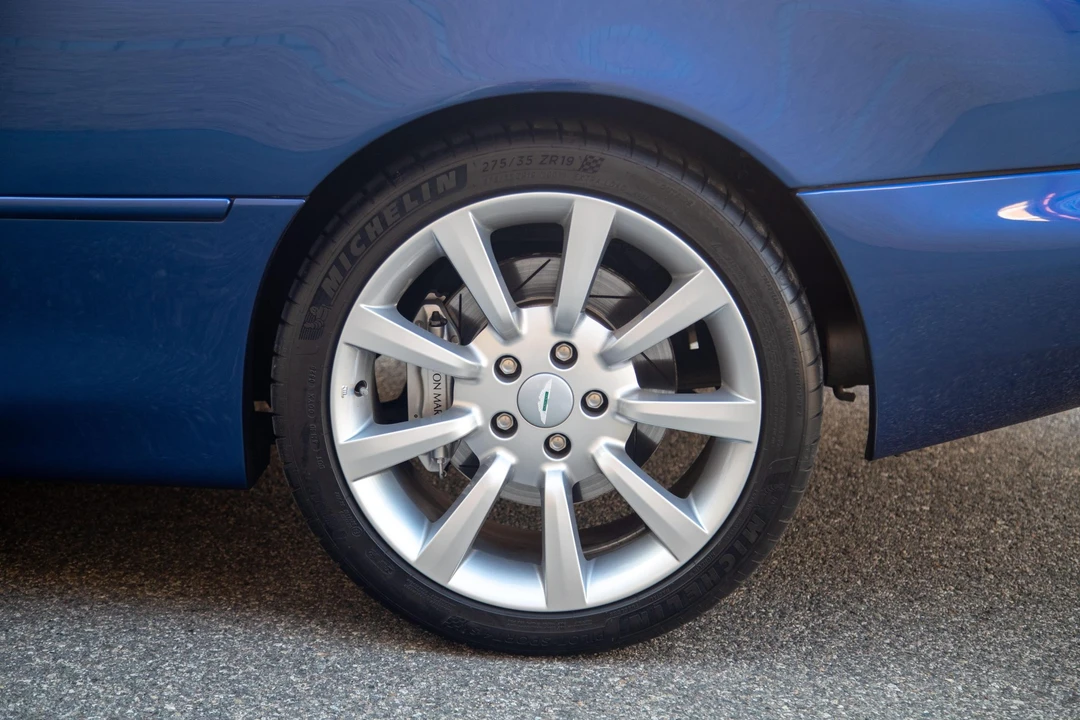 2003 Aston Martin DB7 Vantage - Image 16 of 31