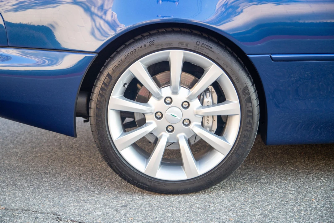 2003 Aston Martin DB7 Vantage - Image 15 of 31