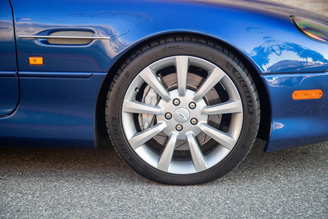 2003 Aston Martin DB7 Vantage - Image 17 of 31