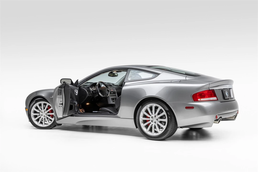2003 Aston Martin Vanquish 1st Gen - Image 22 of 31
