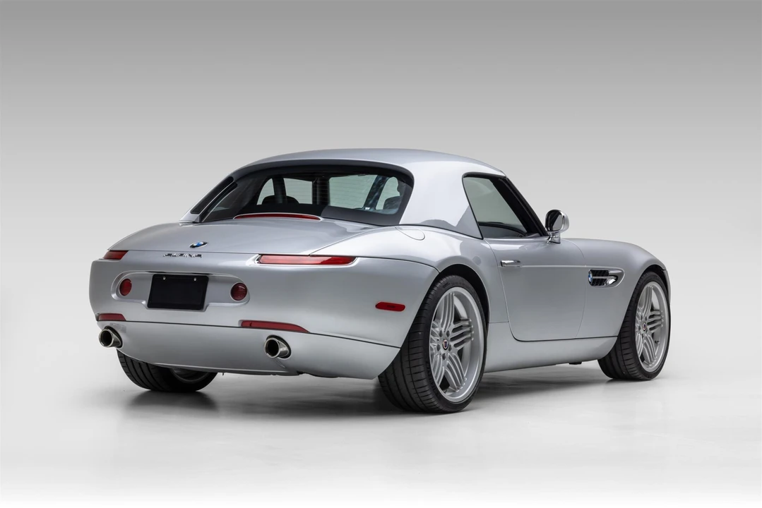 2003 BMW Z8 - Image 19 of 31