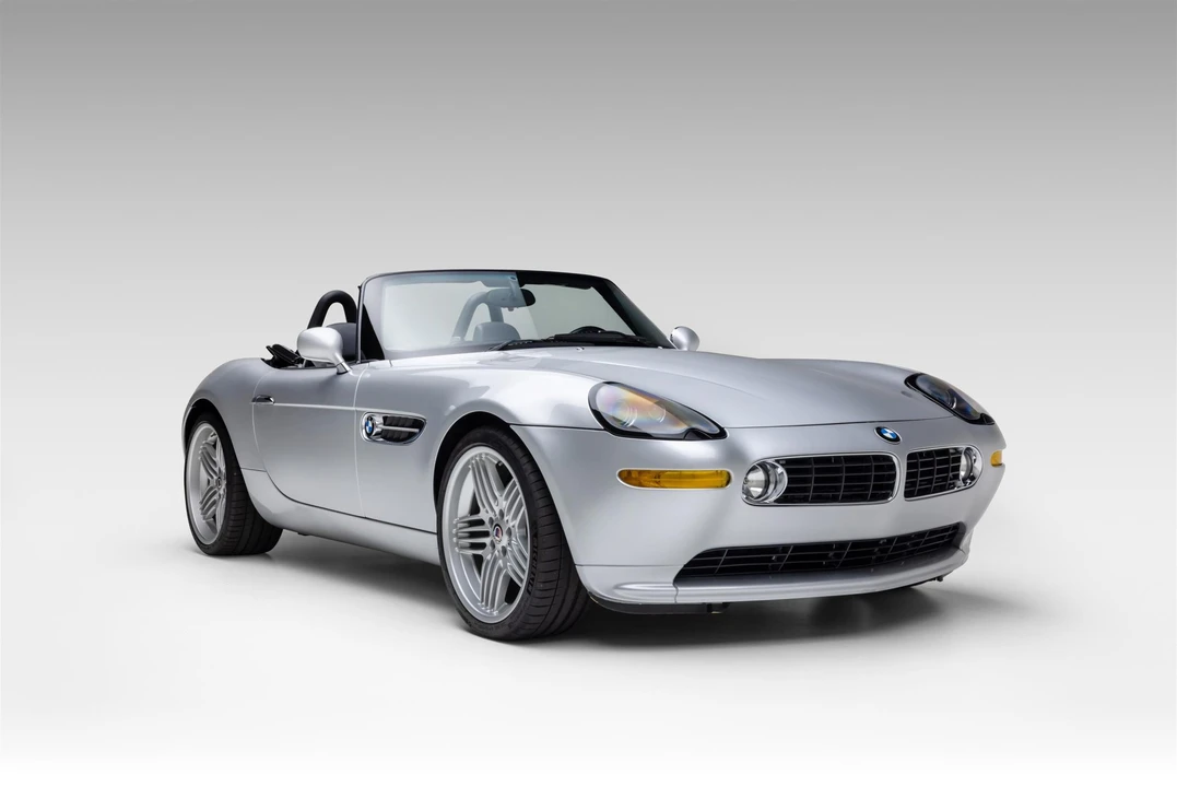 2003 BMW Z8 - Image 2 of 31
