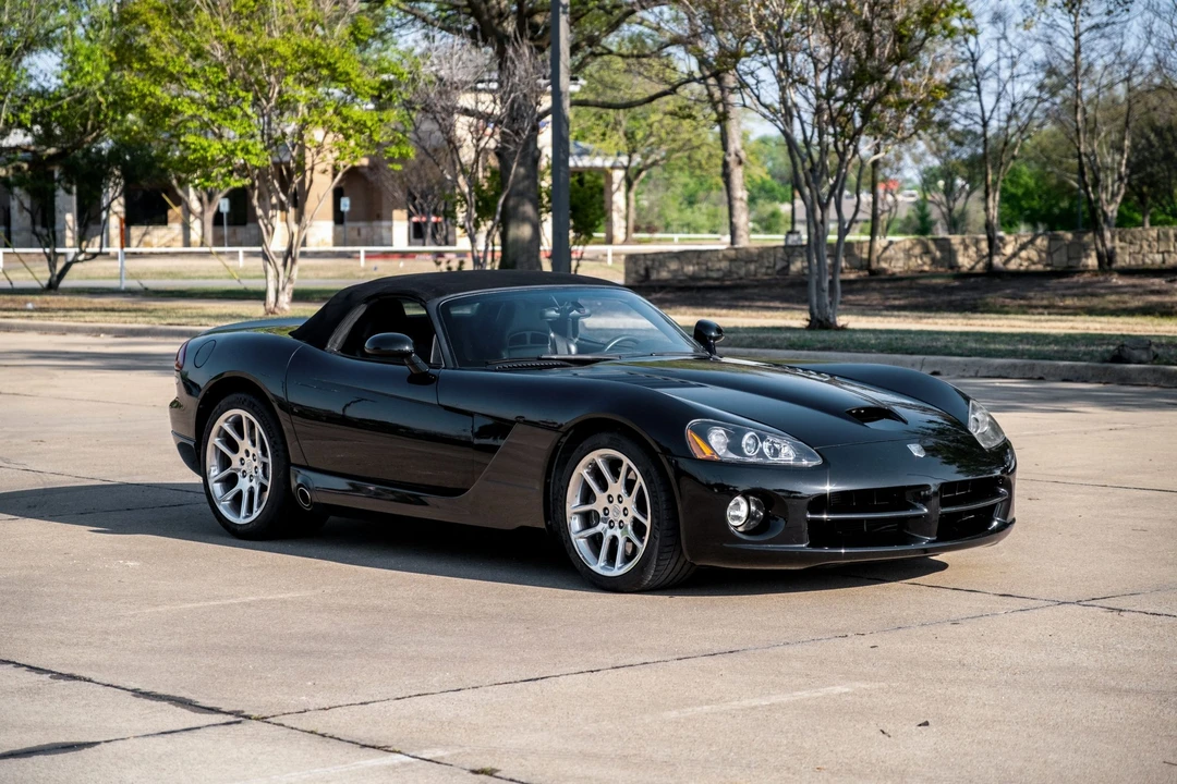 2003 Dodge Viper 3rd Gen - Image 14 of 31