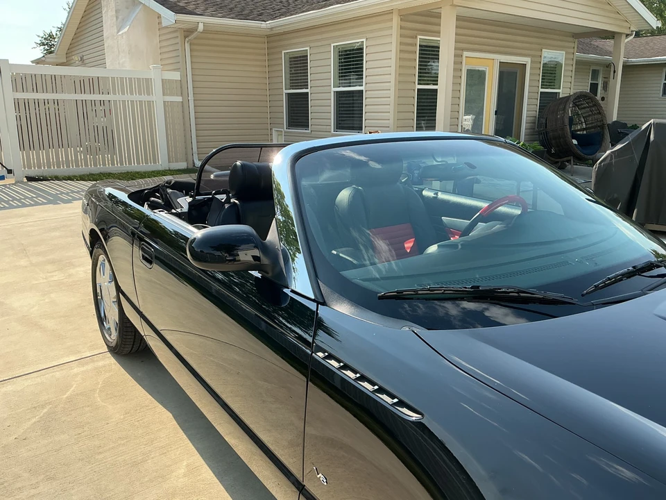 2003 Ford Thunderbird 11th Gen - Image 22 of 31