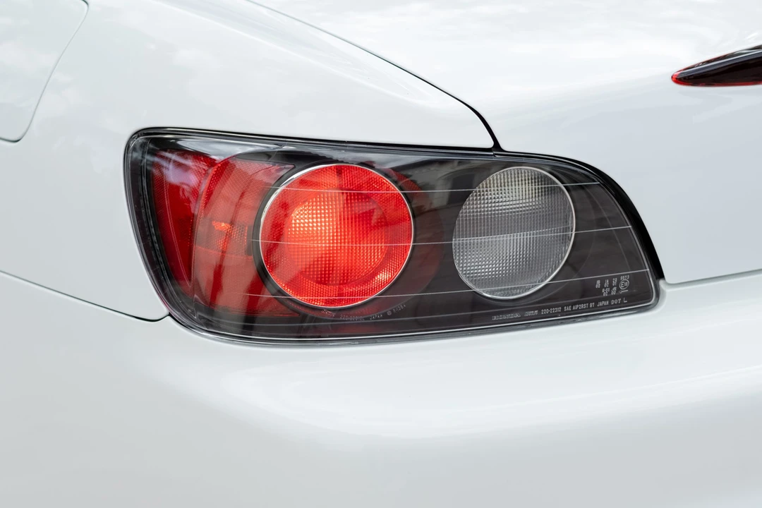 2003 Honda AP1 S2000 - Image 16 of 31