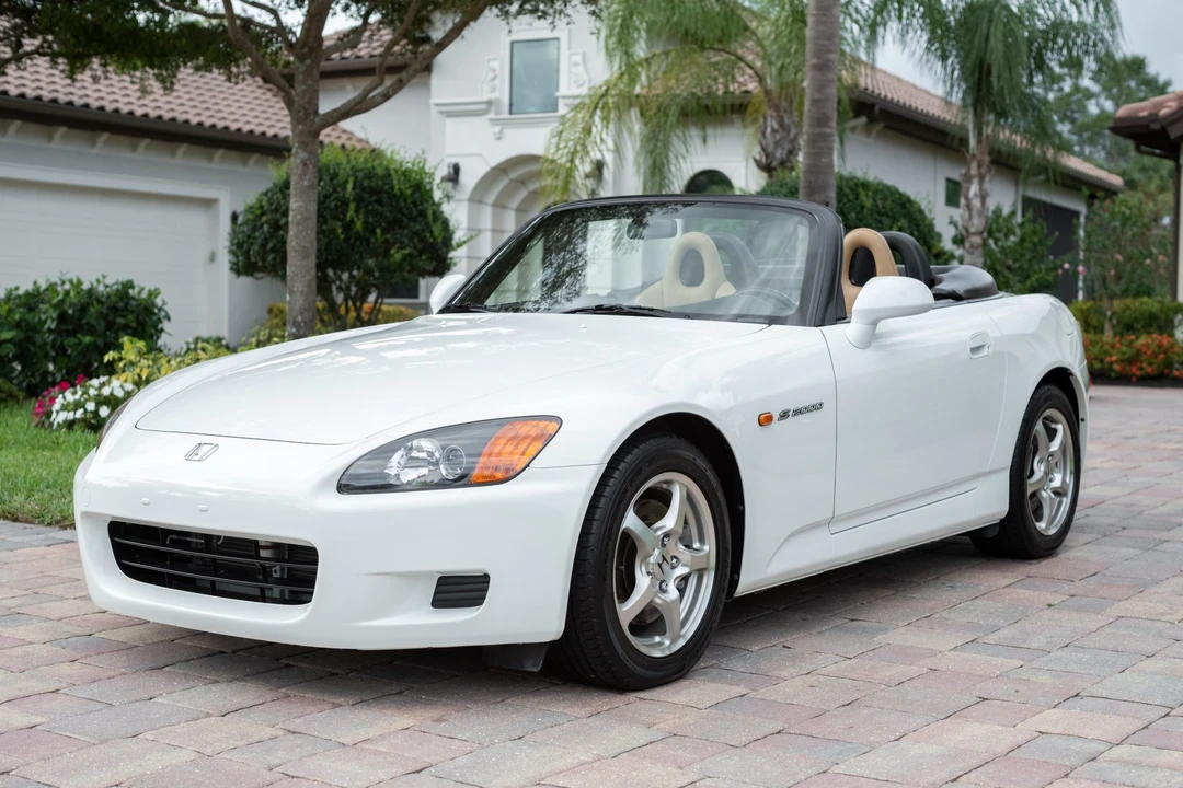 2003 Honda AP1 S2000 - Image 2 of 31