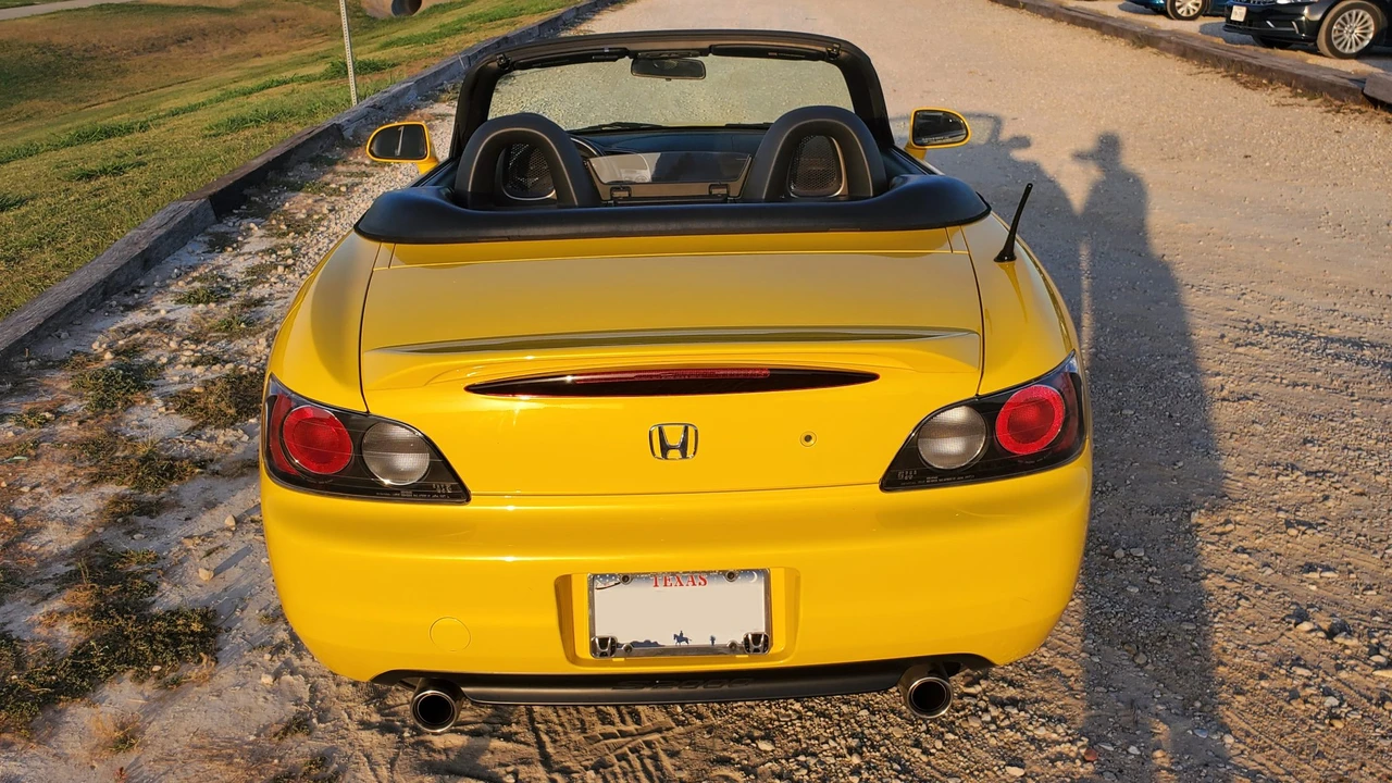 2003 Honda AP1 S2000 - Image 16 of 31