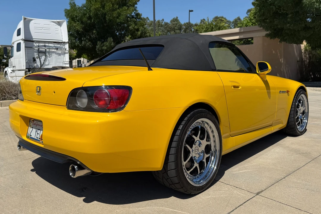 2003 Honda AP1 S2000 - Image 16 of 31