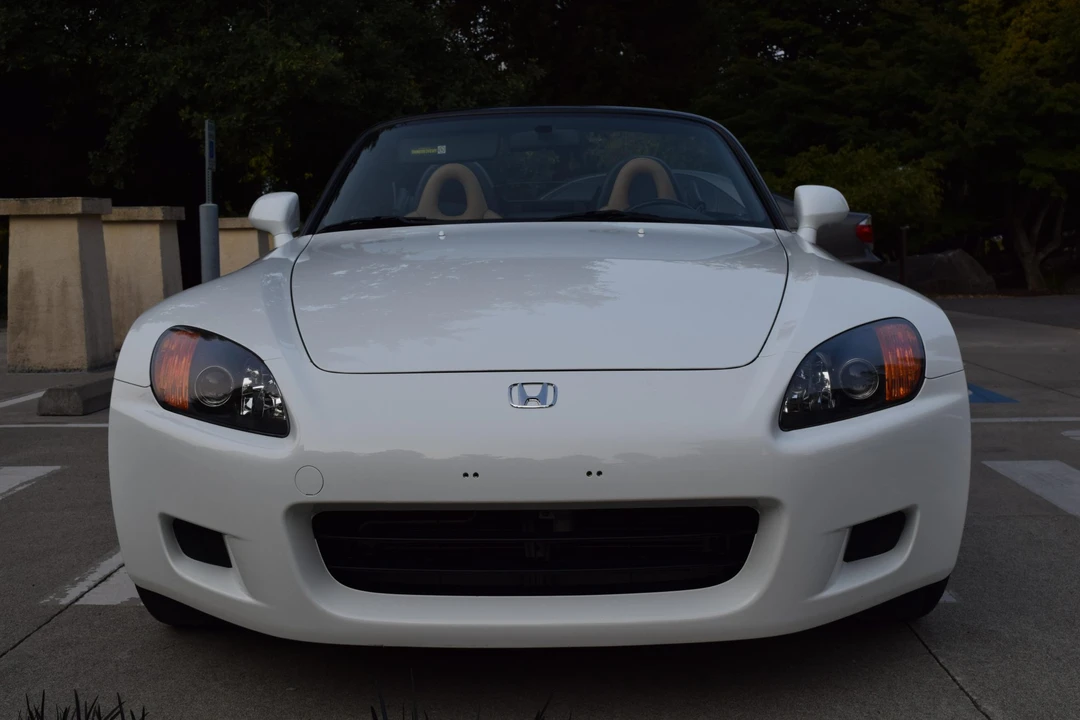 2003 Honda AP1 S2000 - Image 2 of 31