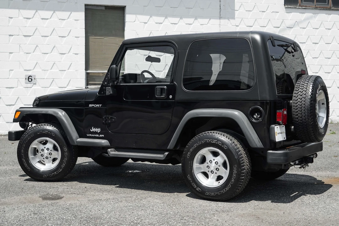 2003 Jeep TJ Wrangler - Image 5 of 31