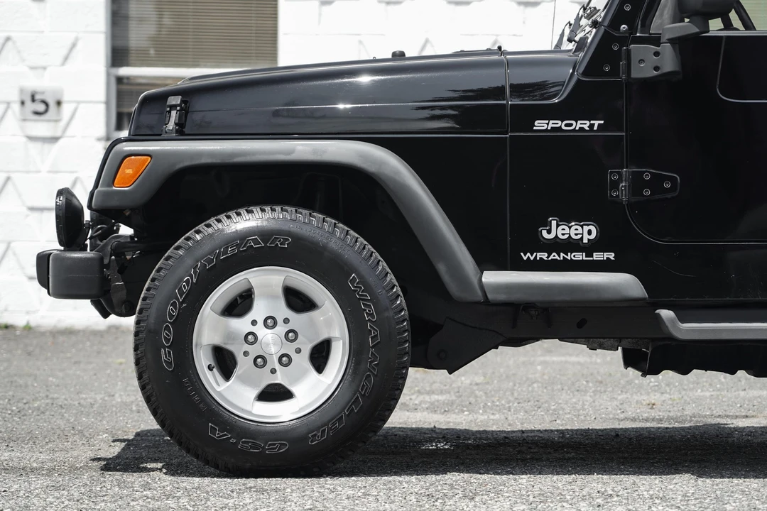 2003 Jeep TJ Wrangler - Image 21 of 31