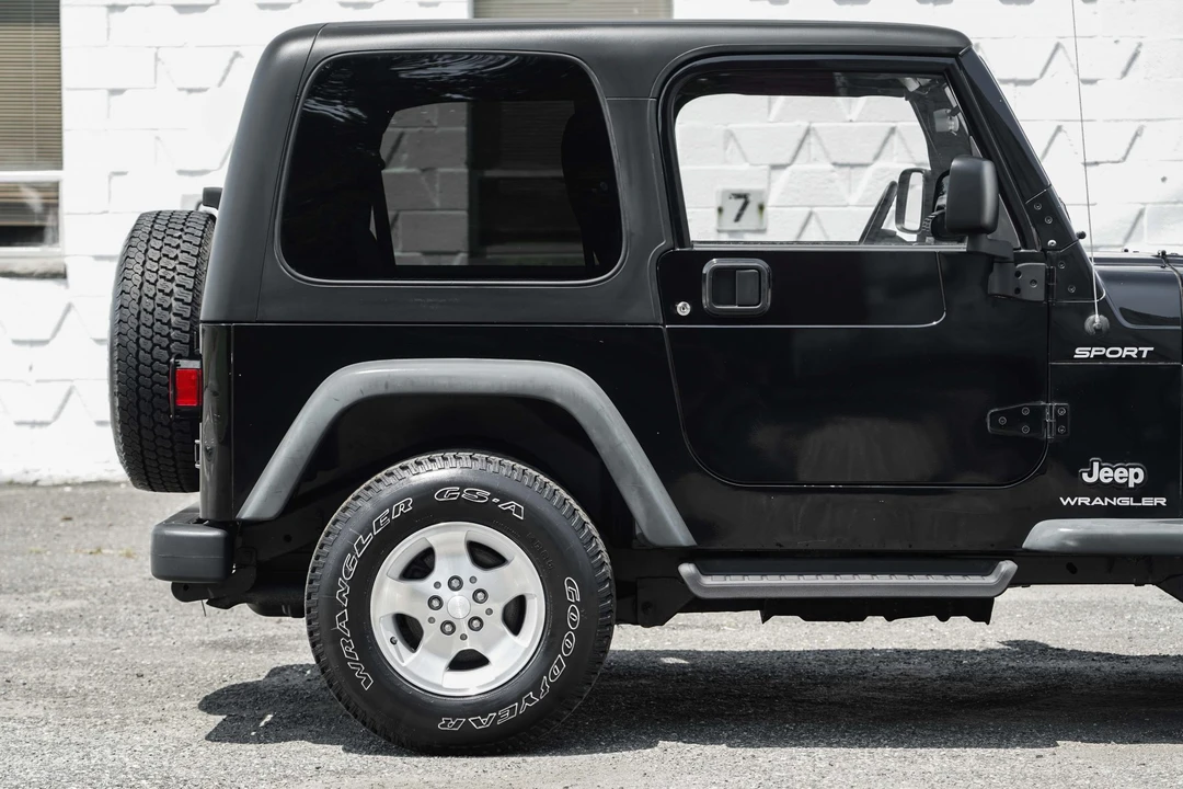 2003 Jeep TJ Wrangler - Image 23 of 31