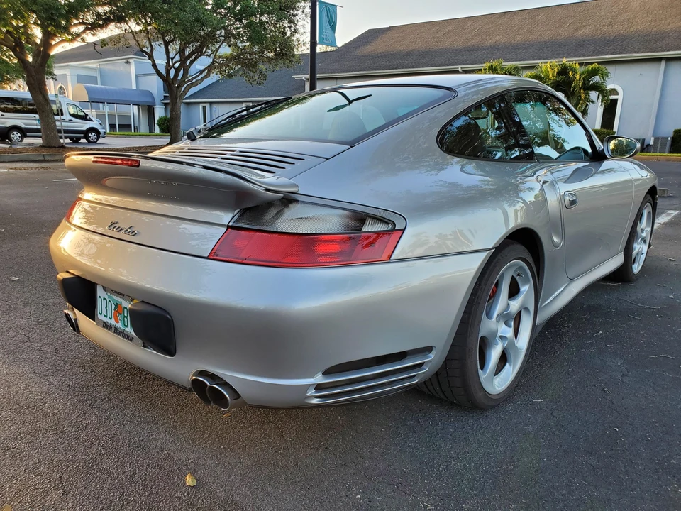 2003 Porsche 996 Turbo - Image 16 of 31