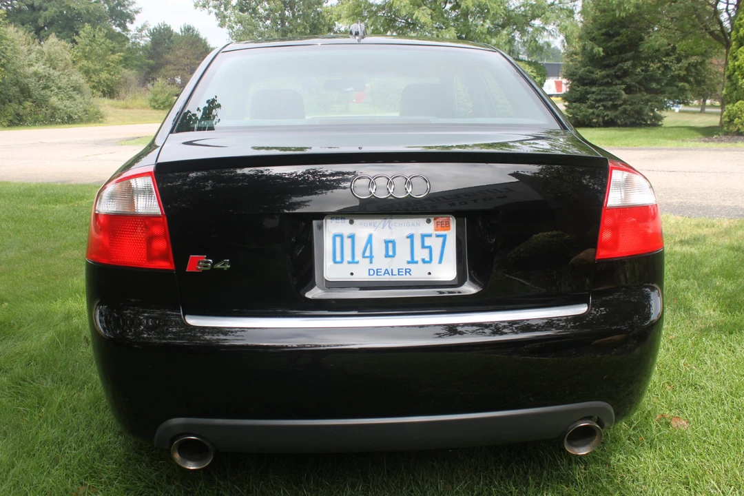 2004 Audi B6 S4 - Image 11 of 31