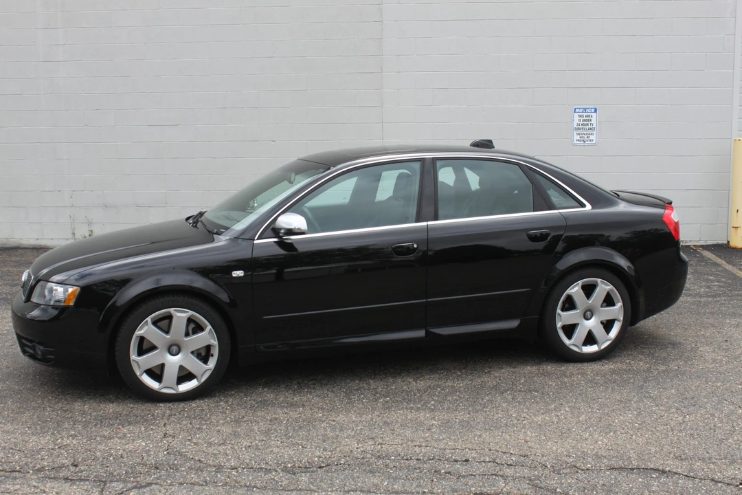 2004 Audi B6 S4 - Image 2 of 31