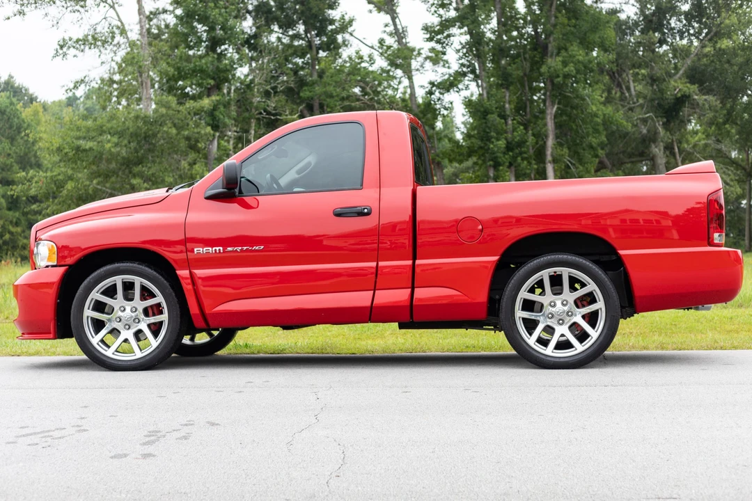 2004 Dodge Ram SRT-10 3rd Gen - Image 2 of 31