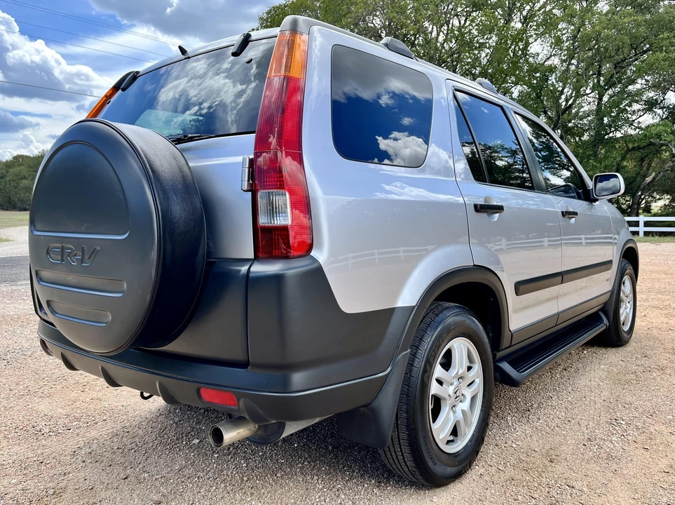 2004 Honda CR-V 2nd Gen - Image 16 of 31