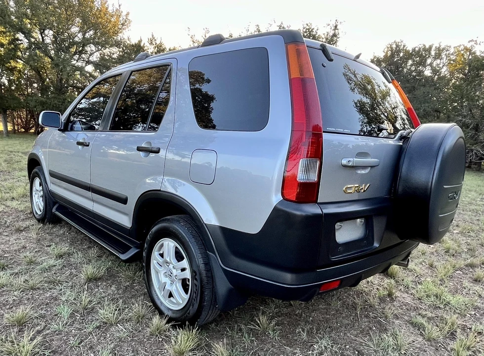 2004 Honda CR-V 2nd Gen - Image 24 of 31