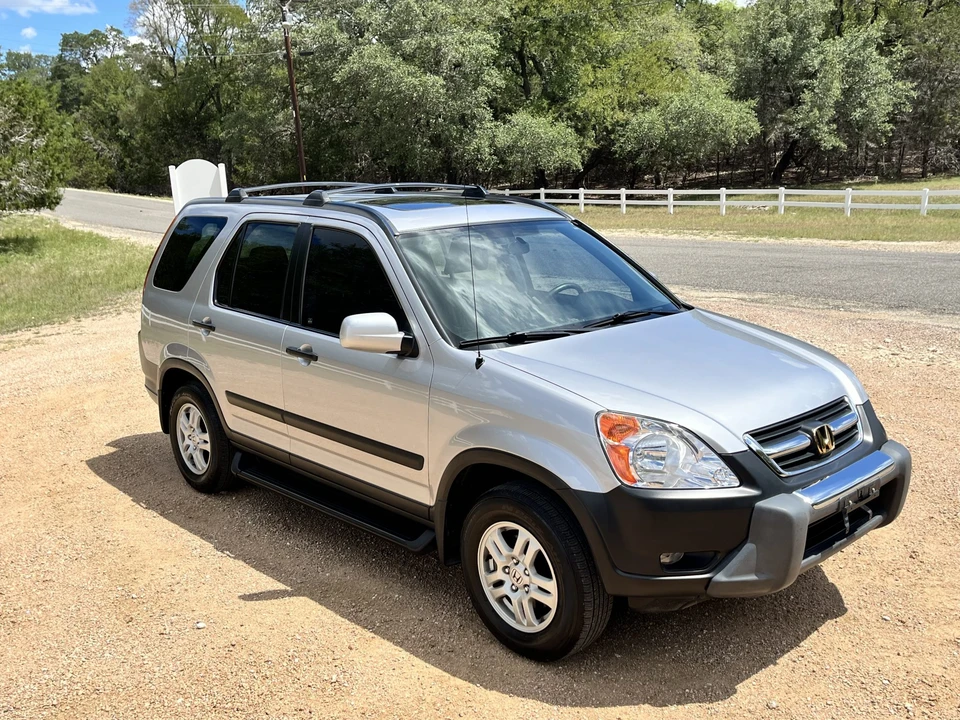 2004 Honda CR-V 2nd Gen - Image 7 of 31