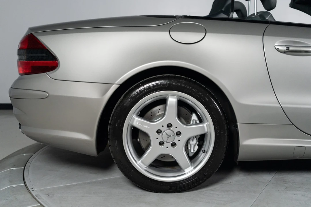 2004 Mercedes-Benz R230 SL 55 & SL 63 & SL 65 AMG - Image 30 of 31