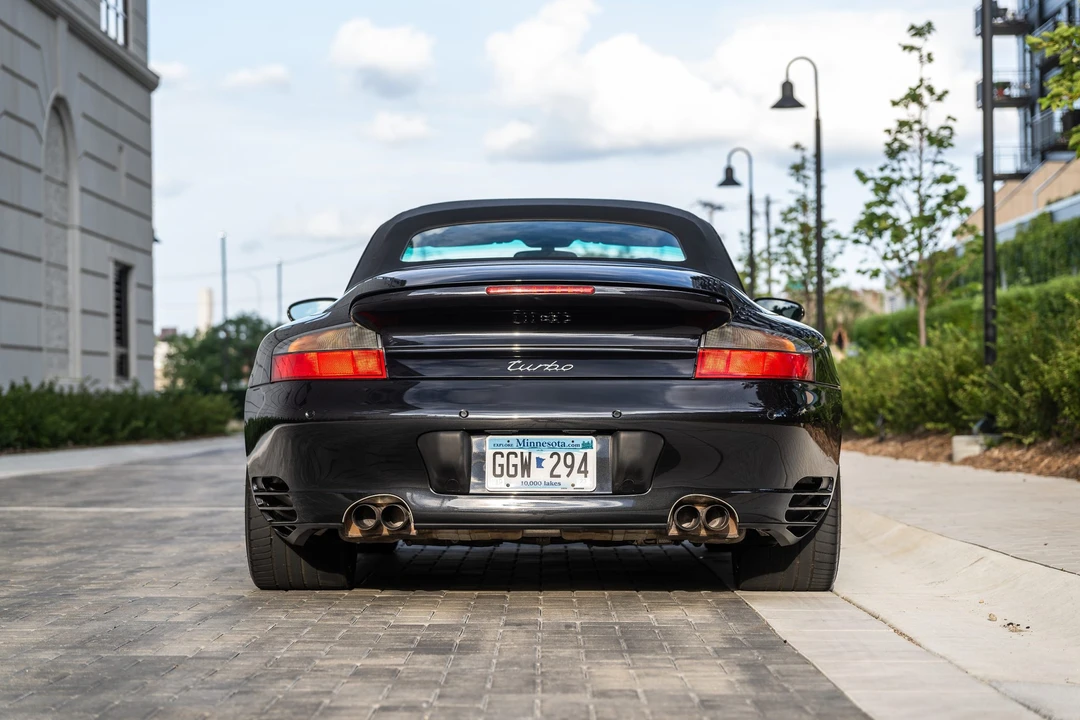 2004 Porsche 996 Turbo - Image 10 of 31
