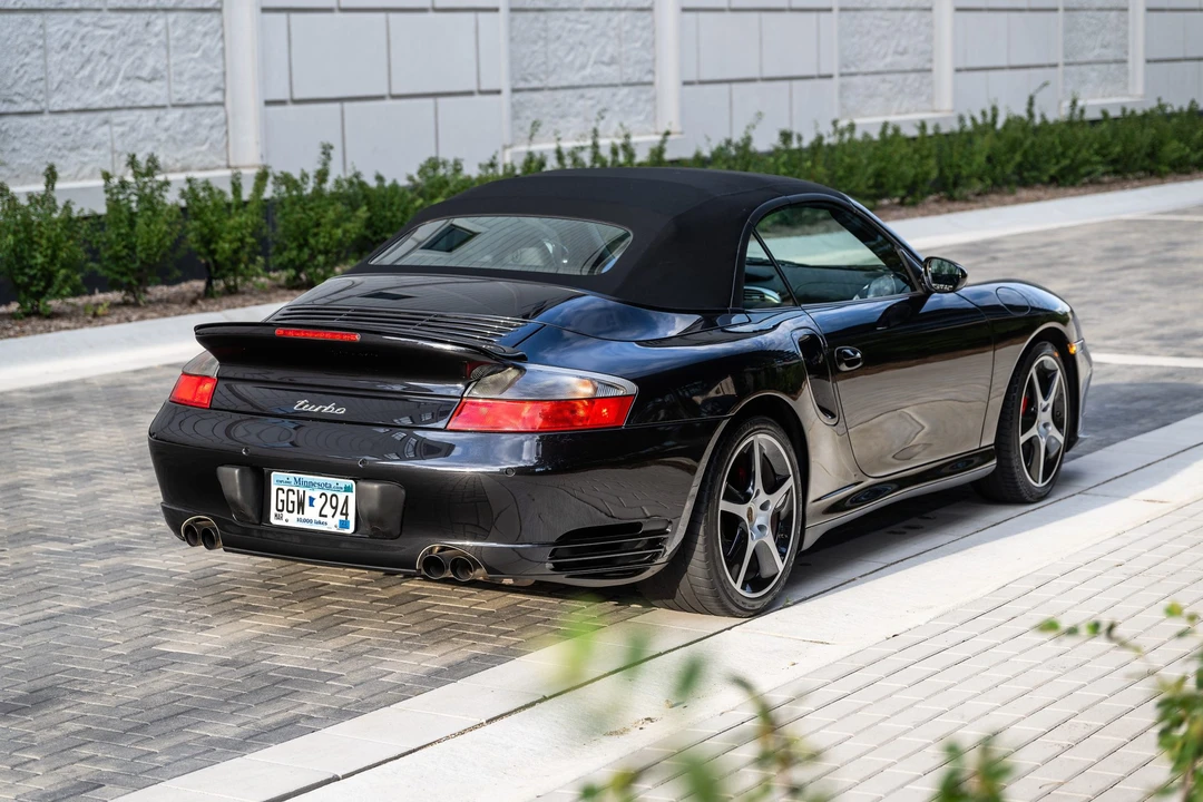 2004 Porsche 996 Turbo - Image 12 of 31