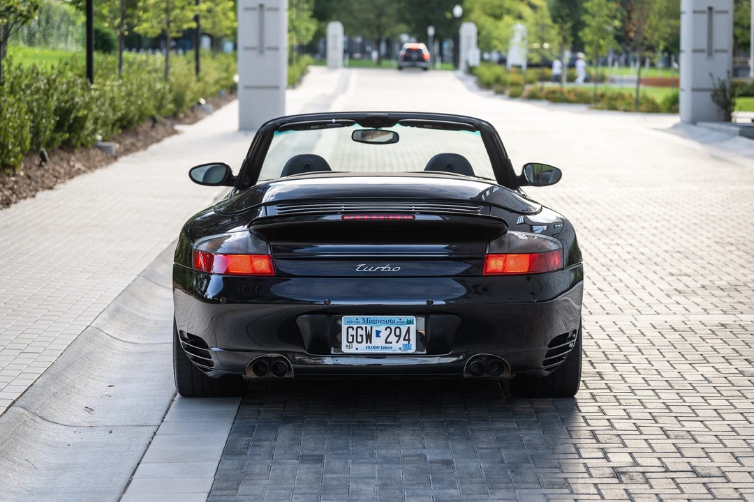 2004 Porsche 996 Turbo - Image 16 of 31