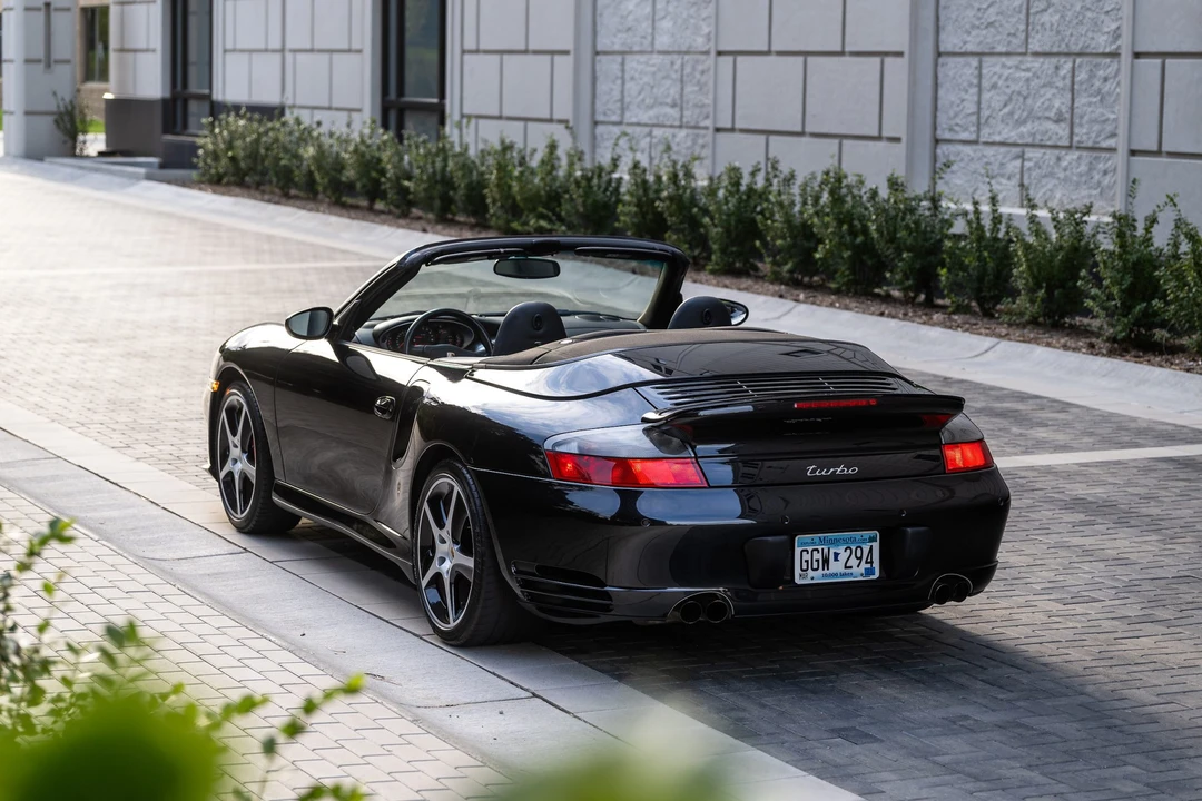 2004 Porsche 996 Turbo - Image 17 of 31