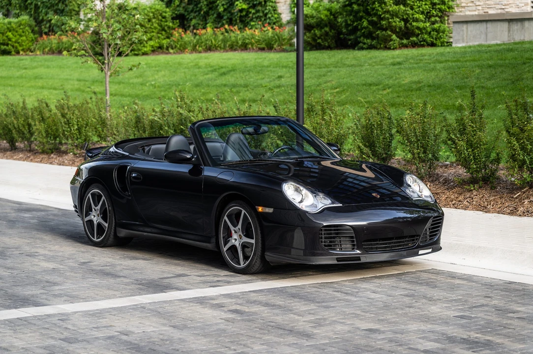 2004 Porsche 996 Turbo - Image 25 of 31