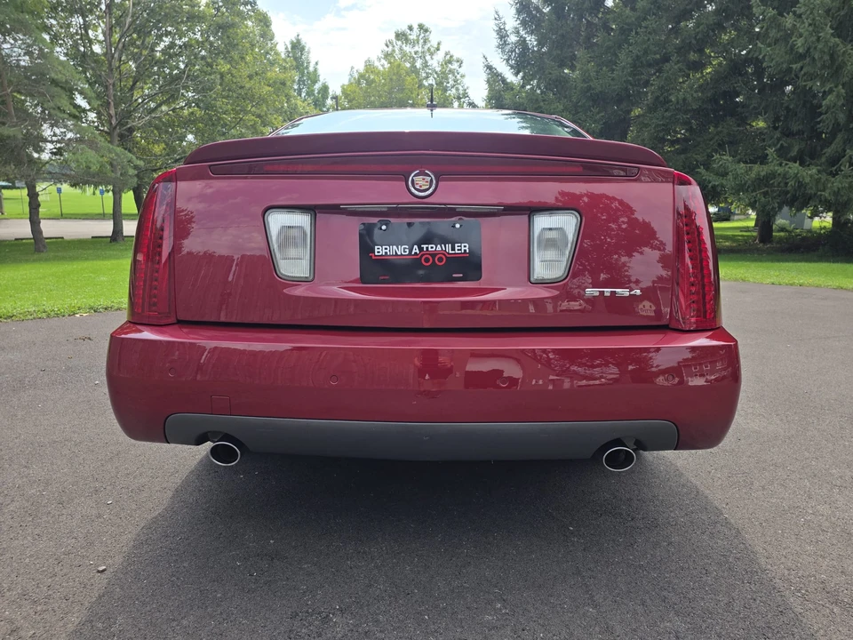 2005 Cadillac STS - Image 22 of 31