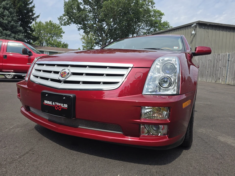 2005 Cadillac STS - Image 2 of 31