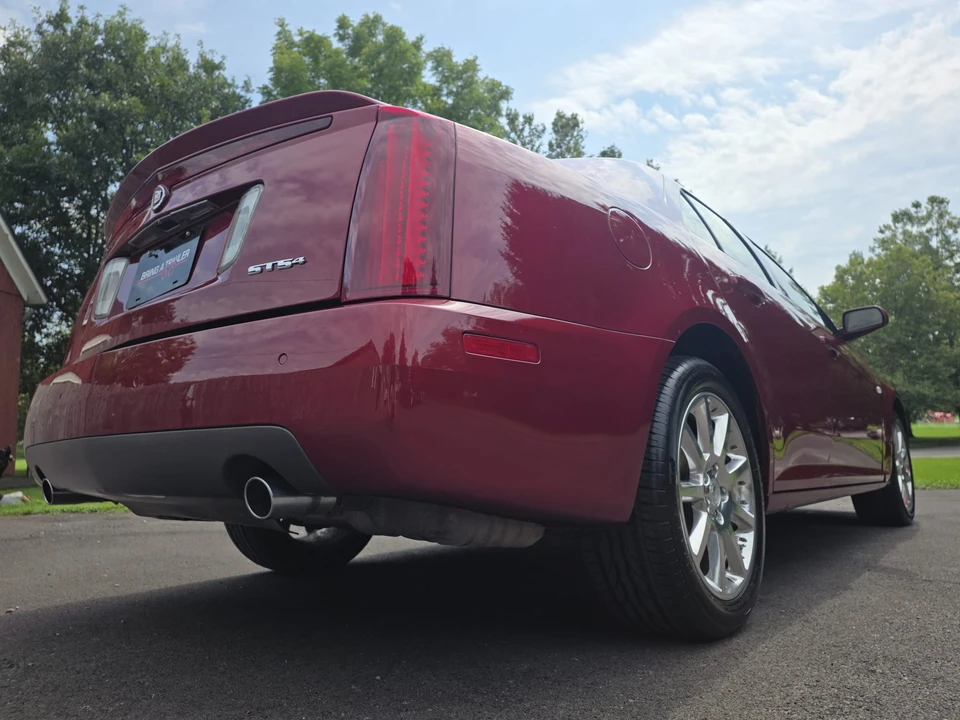 2005 Cadillac STS - Image 31 of 31